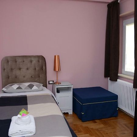 B&B Aurora Domus D'A-Mare Pesaro Kültér fotó