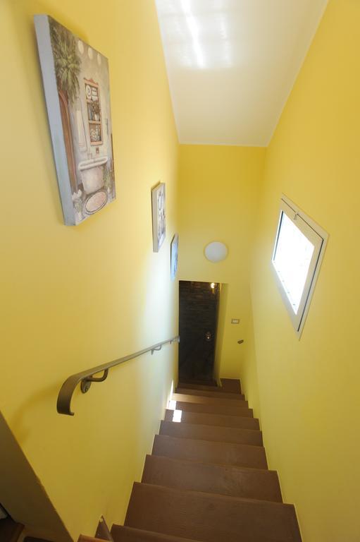B&B Aurora Domus D'A-Mare Pesaro Kültér fotó