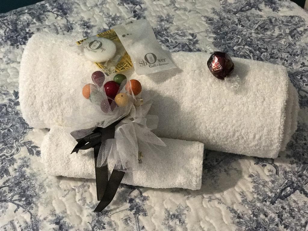 B&B Aurora Domus D'A-Mare Pesaro Kültér fotó