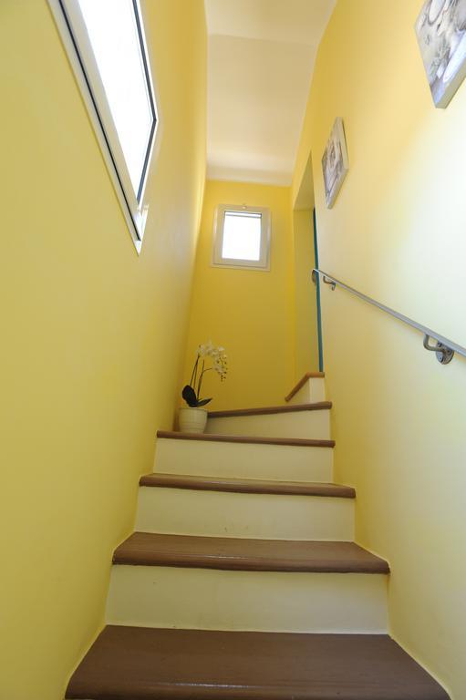 B&B Aurora Domus D'A-Mare Pesaro Kültér fotó